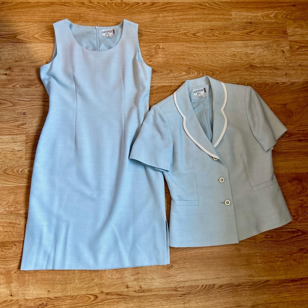 Kaspar Vintage Baby Blue 2-Piece Dress & Jacket Suit Set Size 6 — Like New